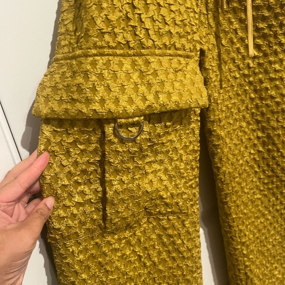 PLT Women's Mustard Cargo Pants - Picture 5 of 5